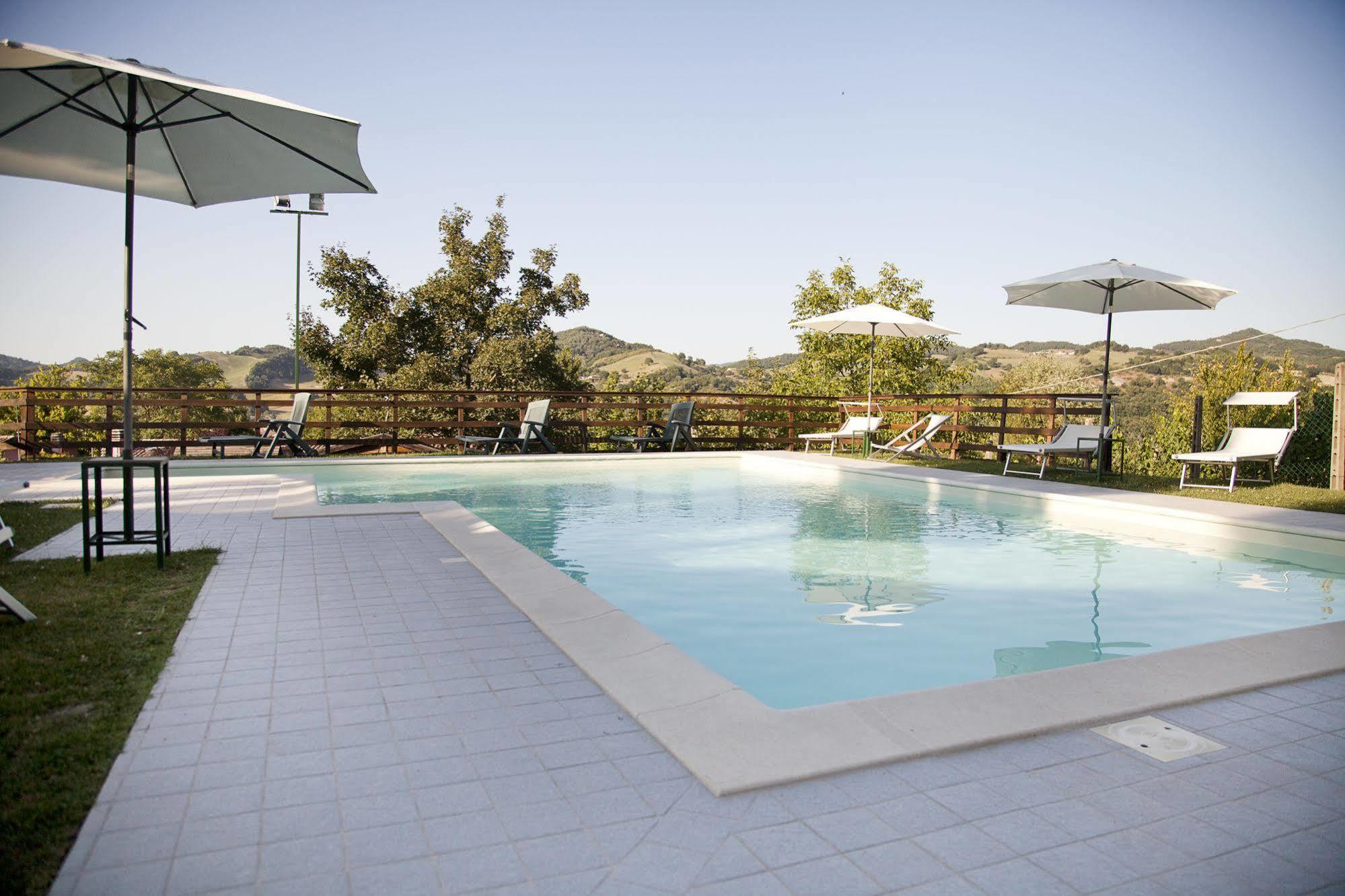 אורבניה Country House Angelo Blu מראה חיצוני תמונה
