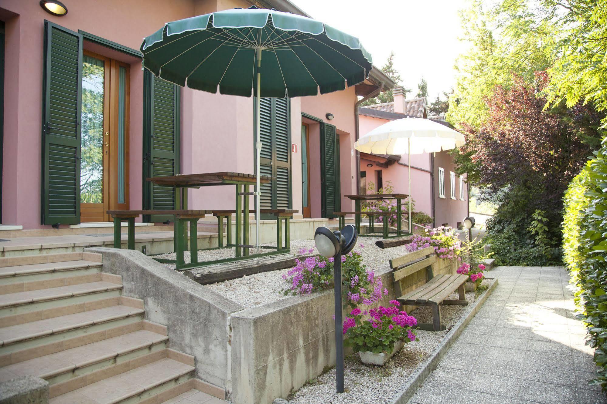 אורבניה Country House Angelo Blu מראה חיצוני תמונה